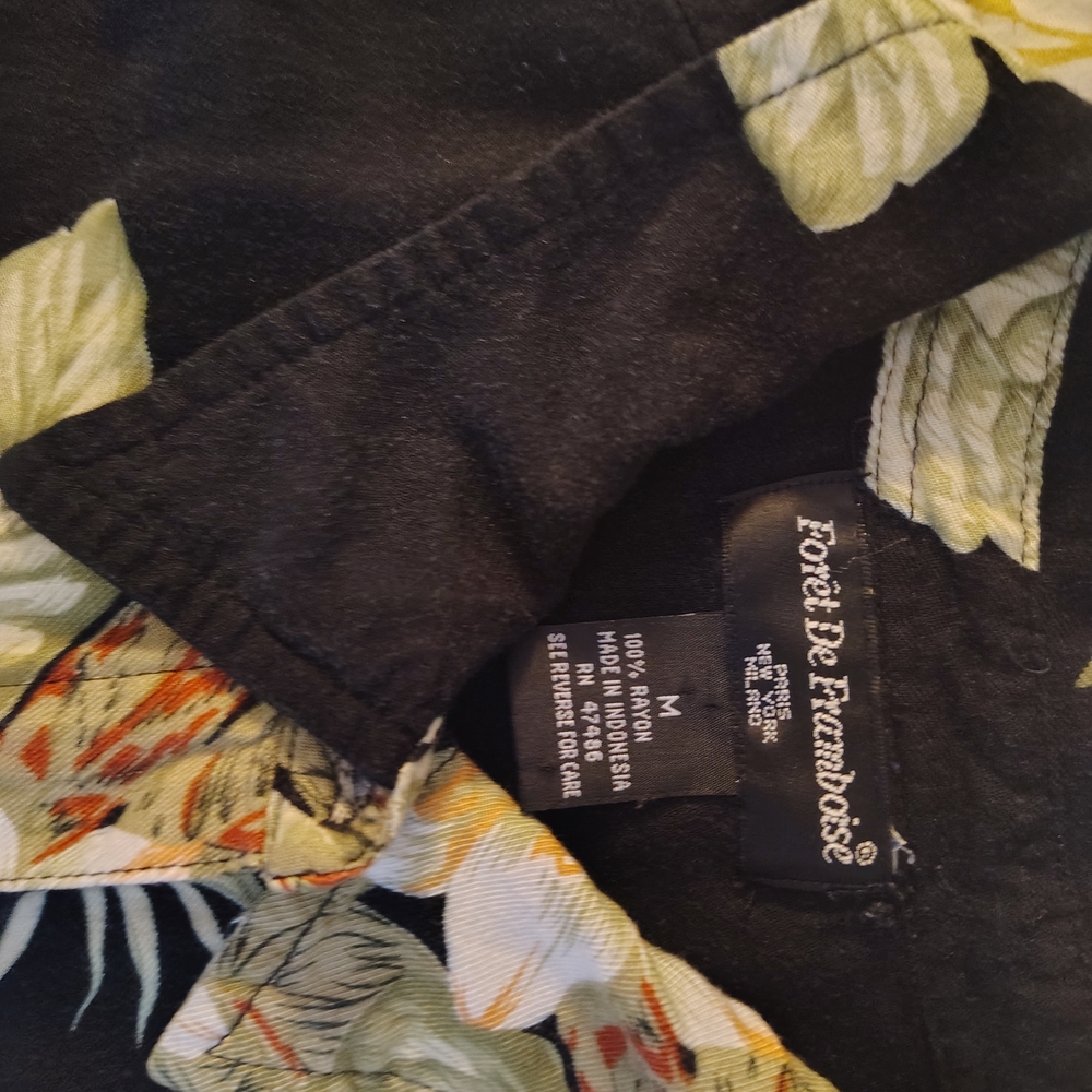 Forest Bay/Paradise Floral Button-Up Shirt - Black with Green & Cream Leaves